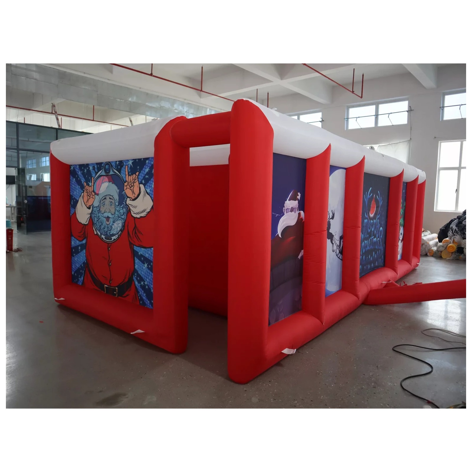 대형 빨간색과 흰색 평평한 지붕의 에어바운스 미로 3X - Party Games Kids And Adults 리뷰 및 가격